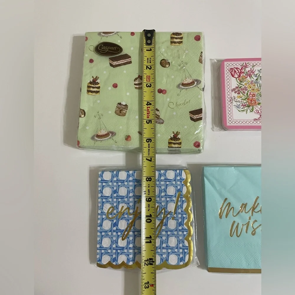 New Lot/4 Adorable Girly Paper Entertaining Napkins and Coasters
